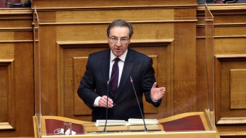 Δυναμική παρέμβαση Μπούγα: Μοίρασε πόνο και χαστούκια στον ΣΥΡΙΖΑ