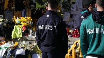 Παίκτες του ΠΑΟ στο Χαριλάου-“Ποτέ ξανά, καλό ταξίδι Άλκη”