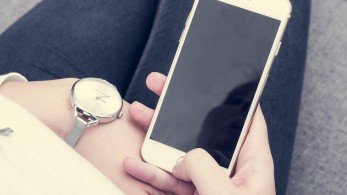 ΗΠΑ: Νέο φθηνό τεστ ακριβείας για κορωνοϊό και γρίπη που βασίζεται σε κινητό τηλέφωνο