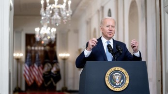 Επικοινωνία Ζελένσκι-Μπάιντεν για την κρίση με τη Ρωσία