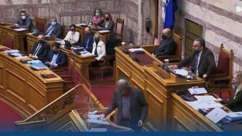 Βουλή: Νέο επεισόδιο με Πολάκη -Τον έβαλε στη θέση του ο Αθανασίου (vid)