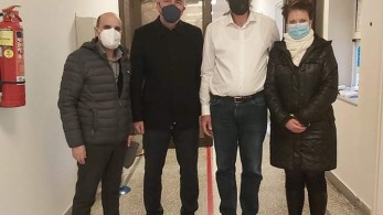 Τους τραυματίες φίλους του Αλκη επισκέφθηκε ο Καλαφάτης