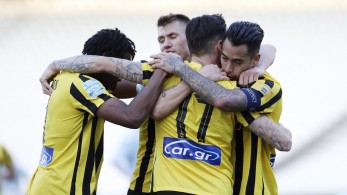 Super League 1: Με τριπλό… «φτερούγισμα» επέστρεψε στις νίκες η ΑΕΚ