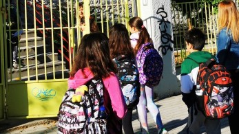 Τηλεργασία και ειδική άδεια για γονείς μαθητών που νοσούν με κορωνοϊό