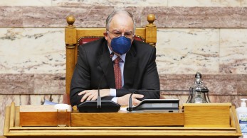 Εκοψε τον βήχα των ΣΥΡΙΖΑίων ο Τασούλας: «Δεν θα κάνετε κόλαση τη Βουλή, το πολύ να βραχνιάσετε»