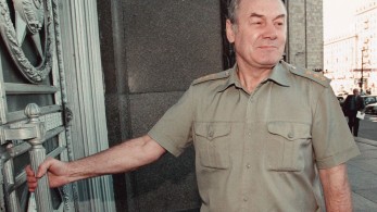 «Γεράκι» της Ρωσίας προειδοποιεί τον Πούτιν: Ξέχνα τον πόλεμο με την Ουκρανία και παραιτήσου