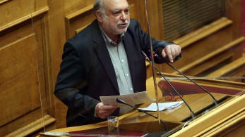 Κυνική ομολογία Συρμαλένιου: Εμείς αυξήσαμε το ΦΠΑ αλλά φταίει το email… Χαρδούβελη (vid)