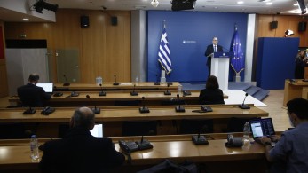 Οικονόμου: Στοχευμένα μέτρα για τη στήριξη νοικοκυριών και επιχειρήσεων