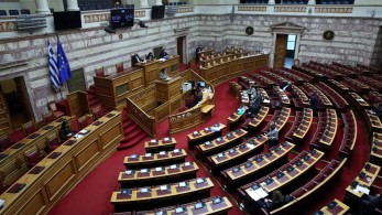 Υπερψηφίστηκε το νομοσχέδιο για τον ΕΦΚΑ