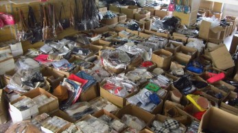 ΔΙΜΕΑ: πρόστιμα 100.000 ευρώ στην Αθήνα για «μαϊμού» προϊόντα