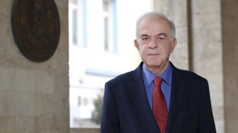 Στο νοσοκομείο με κορωνοϊό ο δήμαρχος Ηρακλείου, Βασίλης Λαμπρινός