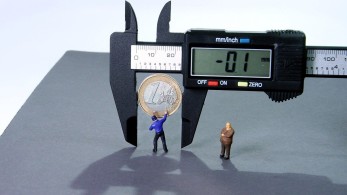 Ο υψηλός πληθωρισμός τινάζει τις οικονομίες των κρατών της ΕΕ