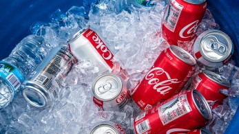 Εταιρίες αναστέλλουν τη λειτουργία τους στην Ουκρανία