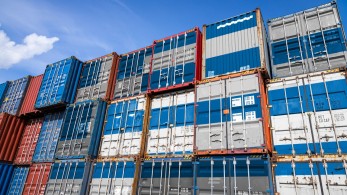 Τα 40 δισ. ευρώ πλησίασαν, για πρώτη φορά στην ιστορία, οι ελληνικές εξαγωγές το 2021