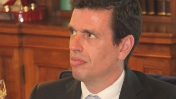 “Τσάμικος” καυγάς Καιρίδη-Μουλκιώτη για τα ένσημα Ανδρουλάκη