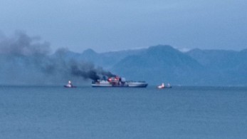 Κέρκυρα: «Πάγωσαν» οι έρευνες για τους αγνοούμενους-Συνεχείς εκρήξεις στο «Euroferry Olympia»