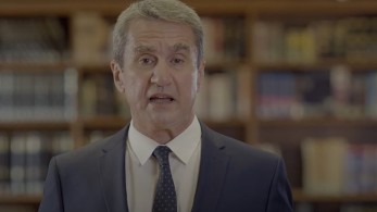 Λοβέρδος για σκευωρία Novartis: Τώρα πια το φως πέφτει άπλετο στα σκοτεινά χαλκεία