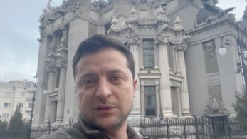 Ζελένσκι: Fake news ότι καταθέτουμε τα όπλα