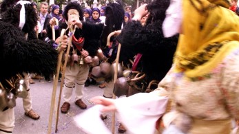 Κορυφαίος προορισμός για το τριήμερο της Αποκριάς και φέτος η Σκύρος