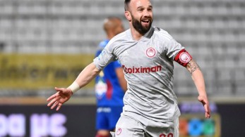 Super League 1: Ένα και «να καίει» ο Ολυμπιακός στον Βόλο