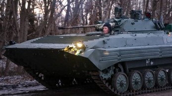Ουκρανία: Ο Ζελένσκι κηρύσσει όλη την επικράτεια σε κατάσταση πολέμου