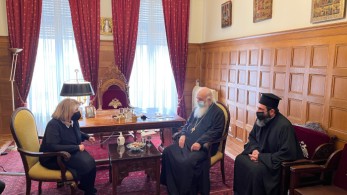 Συνάντηση Βούλτεψη – Αρχιεπισκόπου για τους πρόσφυγες της Ουκρανίας