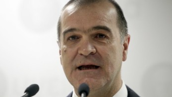 Αποτυπώματα σε νεκροθάλαμο!