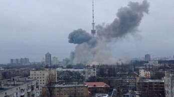 Εισβολή στην Ουκρανία: Η Ρωσία βoμβαρδίζει το Κίεβο (vid)