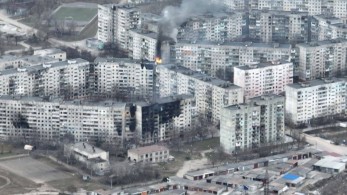 Ουκρανία: Εγκλωβισμένοι στη Μαριούπολη οι άμαχοι – Ισοπεδώνεται το Χάρκοβο