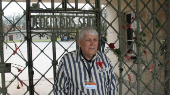 Σώθηκε από το Ολοκαύτωμα και σκοτώθηκε από τους Ρώσους