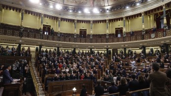 Σάντσεθ: Η Ισπανία στέλνει “επιθετικό στρατιωτικό υλικό” στην Ουκρανία