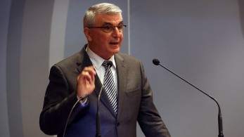 Τσακλόγλου: Σημαντική η πρόοδος της οικονομίας - Απαιτείται ισχυρή κυβέρνηση Τσακλόγλου: Σημαντική η πρόοδος της οικονομίας - Απαιτείται ισχυρή κυβέρνηση