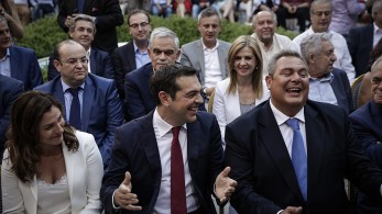 Τσίπρας-Καμμένος: Ξανασμίγουν(;) τ’ αηδόνια της πολιτικής