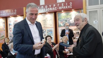 Οι πρωινές εκπλήξεις που περίμεναν τον Στ. Καλαφάτη