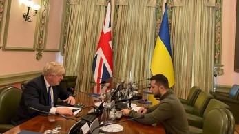 Εισβολή στην Ουκρανία: Συναντήθηκαν, στο Κίεβο, Τζόνσον-Ζελένσκι