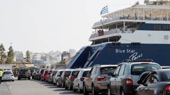 Σε φυγή οι Αθηναίοι-Αυξημένη η κίνηση στην Αθηνών- Κορίνθου