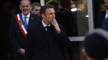 Γαλλία-προεδρικές εκλογές: Προβάδισμα Μακρόν έναντι Λεπέν στον πρώτο γύρο