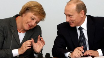 Νίκος Γ. Σακελλαρόπουλος:  Εξάρτησε την Ευρώπη από τον Πούτιν κι εξαφανίστηκε