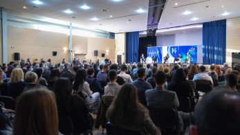 Προσυνεδριακή συζήτηση ΝΔ: Η παιδεία είναι το μέλλον-Η κυβέρνηση Μητσοτάκη αντιμετωπίζει τις παθογένειες δεκαετιών