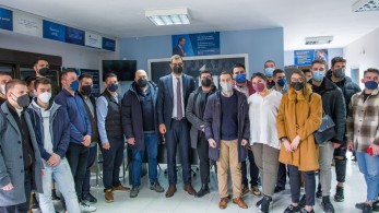 ΝΔ: Στην Κοζάνη ο Παύλος Μαρινάκης – «Πρώτη φορά εφαρμόστηκε κατά γράμμα προεκλογικό πρόγραμμα»