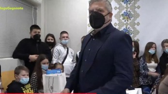 Ιατρικοί έλεγχοι σε Ουκρανούς μαθητές που φοιτούν σε σχολεία του λεκανοπεδίου