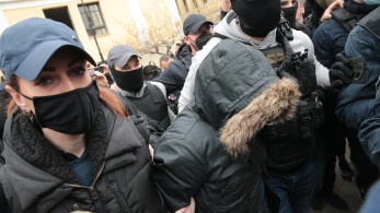 Στην ανακρίτρια η Πισπιρίγκου-Τα ρίχνει στους γιατρούς