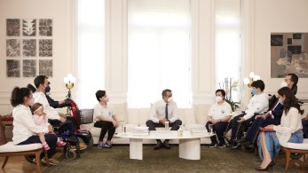 Mητσοτάκης: Ο «Προσωπικός Βοηθός για Άτομα με Αναπηρία» γίνεται πράξη