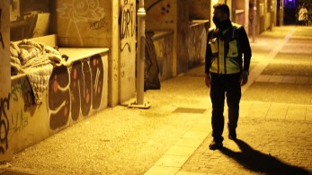 Σταμάτης: Με σχέδιο και δράσεις για την ολιστική υποστήριξη των εξαρτημένων αστέγων