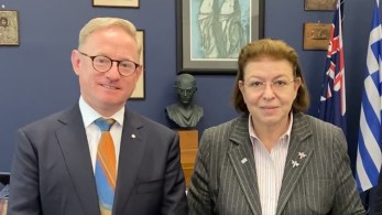 Επίσκεψη Μενδώνη στην Αυστραλία