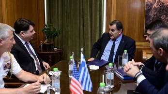 Σε εγκάρδιο κλίμα η συνάντηση Παναγιωτόπουλου – Τσούνη