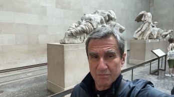 Λοβέρδος:Τα γλυπτά του Παρθενώνα να επιστρέψουν στην Ελλάδα, μας ανήκουν!