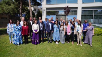 Χατζηδάκης: οι εταιρείες πρέπει να παίρνουν πρωτοβουλίες με κοινωνικό πρόσημο