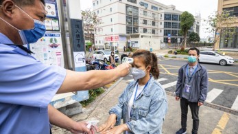 Κίνα- Να σταματήσει τον Covid μέχρι την Τετάρτη θέλει η Σανγκάη