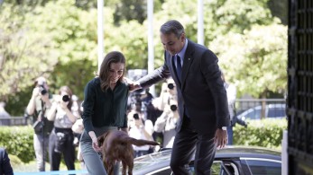 Πώς υποδέχτηκε ο Πίνατ τη Φινλανδή πρωθυπουργό (pics)